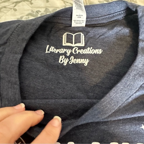 Bella + Canvas Screen Printed Tee Bookish Era Dark Blue Women's Size Large - Picture 4 of 6